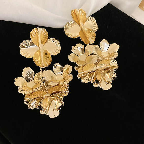 Metal Flower Tassel Earrings For Women Electroplated Light Luxury Style