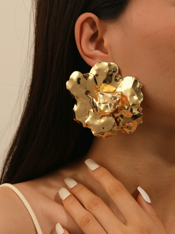 Metal Geometric And Flower Style Gold Plated Earrings For Women