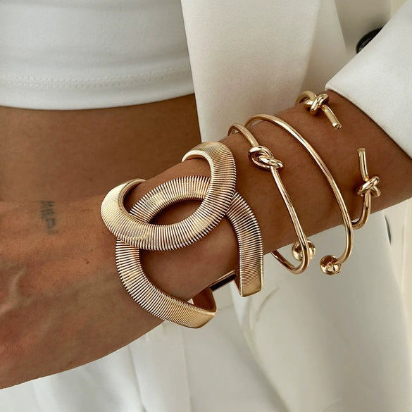 Metal Geometric Hollow Opening Bracelet With Electroplating For Women Minimalist Style