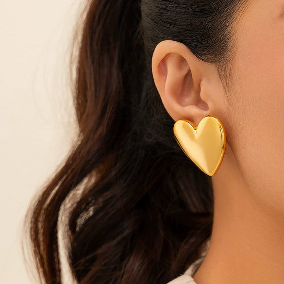 Metal Geometric Love Pleated Drop And Heart Shape Stud Earrings For Women With Electroplating Treatment