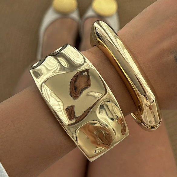 Metal Geometric Pleated Electroplated Bracelet For Women