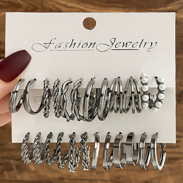 Metal Geometric Twist Chain Earrings Electroplated Minimalist Style For Women