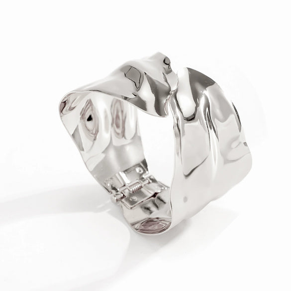 Metal Glossy Geometric Cut Out Opening Bracelets With Electroplating