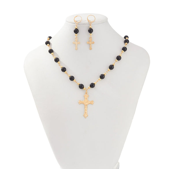 Metal Gothic Punk Geometric Acrylic Beads And Alloy Clavicle Chain Necklace With Electroplating For Women