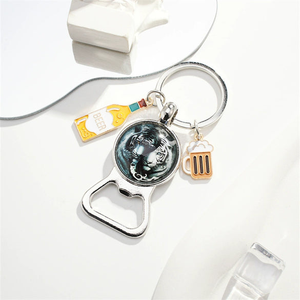 Metal Keychain Pendant With Tai Chi Gossip Pattern And Electroplating Design Fashion Style