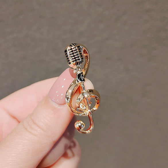 Metal Microphone Brooch Alloy Ladies Highend Fashionable Electroplated Sweater Suit Accessories