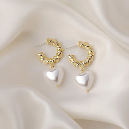 Metal Pearl Retro Earrings