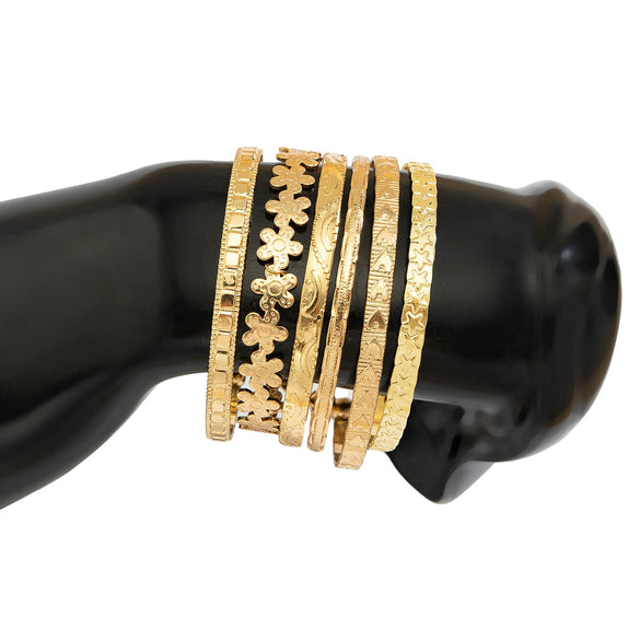 Metal Personality Plants And Flowers Carved Pattern Stacked Bracelet With Electroplating