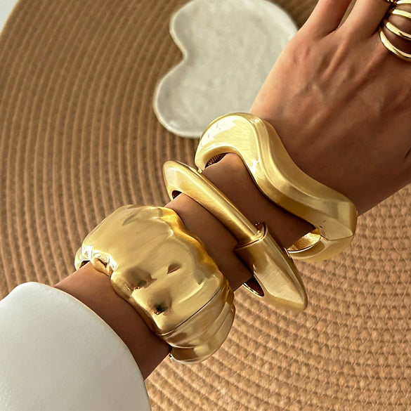 Metal Pleated Matte Exaggerated Irregular Ins Style Electroplated Bracelet