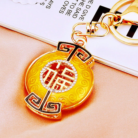 Metal Resin Keychain Diamondencrusted Princess Pumpkin Car Shape Cute Creative Pendant For Women