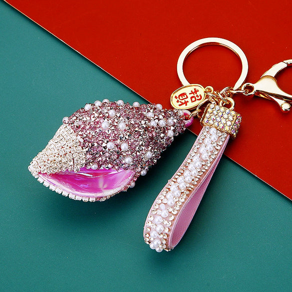 Metal Shell Pearl Conch Car Keychain With Diamond Encrustment For Men And Women As Bag Pendant And Gift
