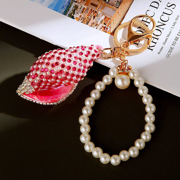 Metal Shell Pearl Conch Car Keychain With Diamond Encrustment For Men And Women As Bag Pendant And Gift