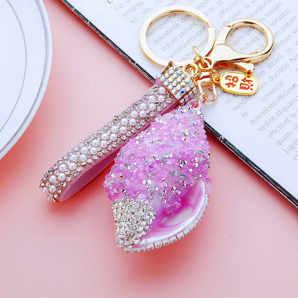 Metal Shell Pearl Conch Car Keychain With Diamond Encrustment For Men And Women As Bag Pendant And Gift