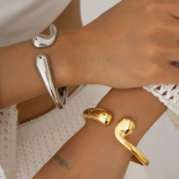 Metal Smooth Water Drop Hug Bracelet Electroplated Fashion Ins Style Spring Buckle Open
