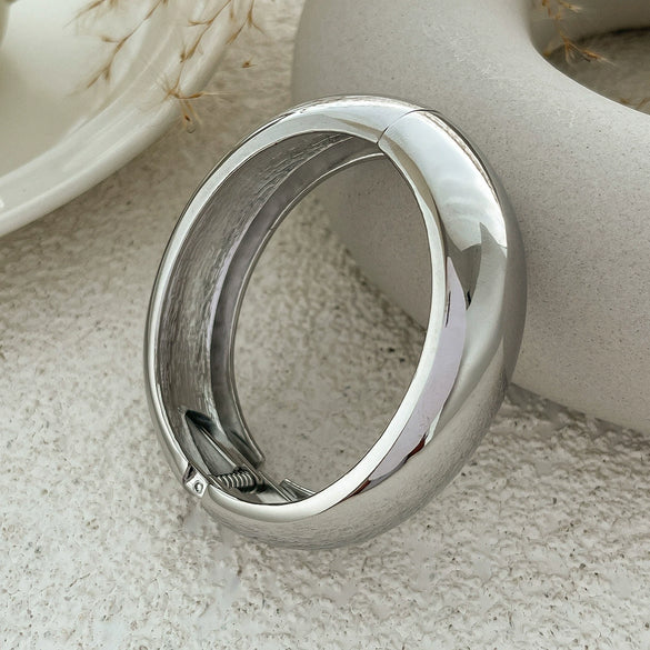 Metal Square Retro Style Electroplated Women's Bracelet
