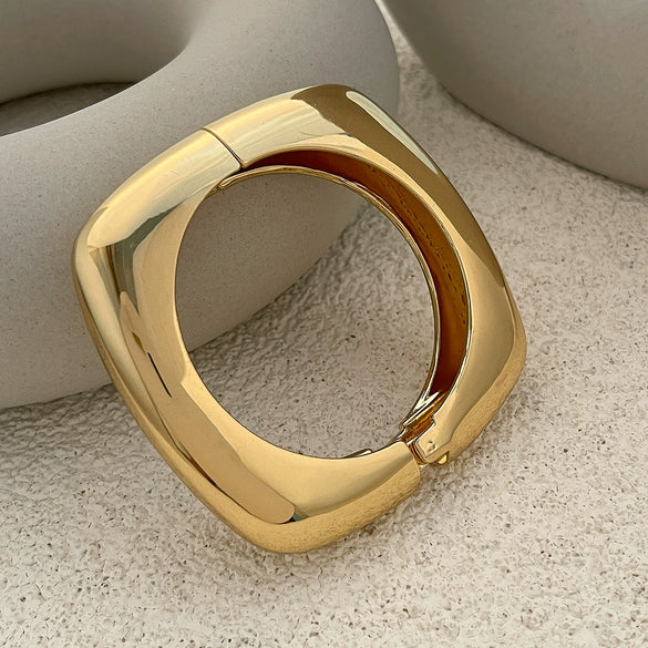 Metal Square Retro Style Electroplated Women's Bracelet