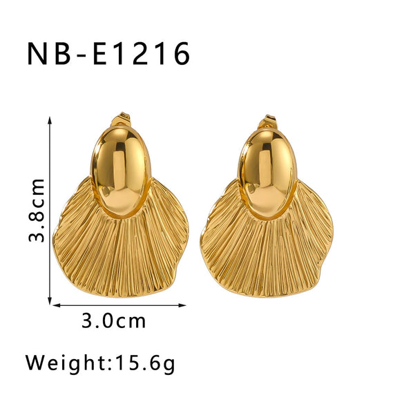 Metal Stainless Steel Geometric Leaf Earrings For Women With 18K Vacuum Plating In Furnace Unique Design Simple High End Sense