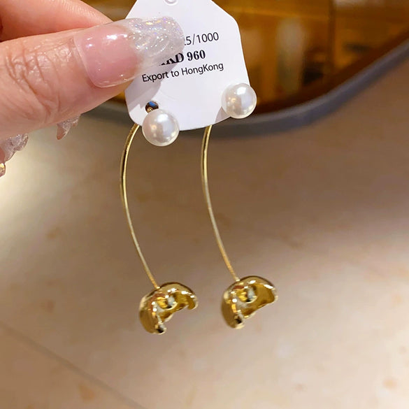 Metal Tassel Earrings With Flower Pattern Electroplated In Silver Needle Style Fashion Light Luxury Cold Retro Allmatch Highend For Women