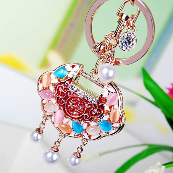 Metal Tulip Car Keychain And Bag Pendant For Female Cute Small Gift
