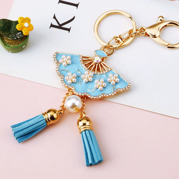 Metal Tulip Car Keychain And Bag Pendant For Female Cute Small Gift
