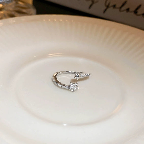 Metal Zircon Pig Nose Open Ring Women's Hand Jewelry Light Luxury Design