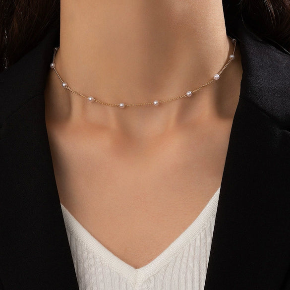Minimalist Electroplated Copper Layered Pearl Chain Cross Necklace For Women With Geometric Round Pendant Light Luxury Clavicle Chain