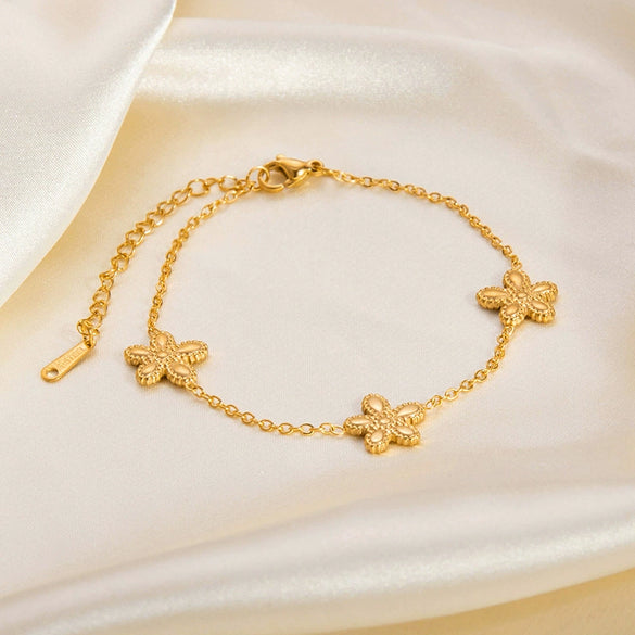 Minimalist Geometric Heartshaped Stainless Steel 18K Goldplated Bracelet Jewelry For Women