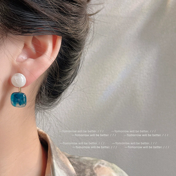 Minimalist Geometric Square Liuli Glass Earrings For Women With Electroplated Chic Fashion Design