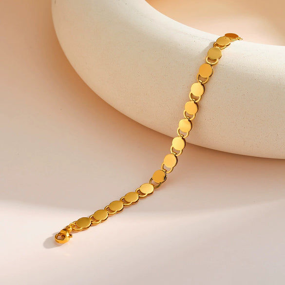 Minimalist Geometric Stainless Steel Bracelet For Women With Gold Plated Vacuum Electroplated Finish And Light Luxury Design