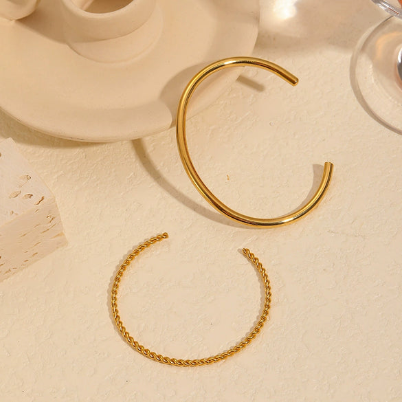 Minimalist Geometric Stainless Steel Open Twist 18K Goldplated Bracelet For Women