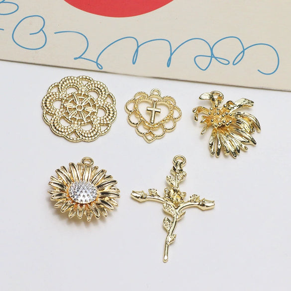 Minimalist Handmade Jewelry Hollow Geometric Flower Pendant Earrings Electroplated