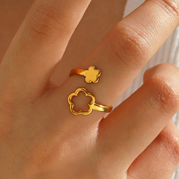 Minimalist Hollow Flower Stainless Steel Ring For Women Electroplated Non Fading Sweet Floral Jewelry