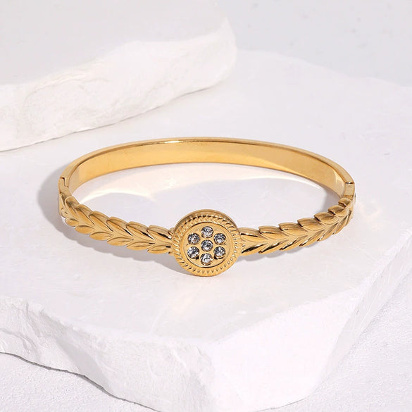 Minimalist Stainless Steel Clasp Bracelet With Geometric Wheat Ear Design Electroplated Light Luxury High End Accessory