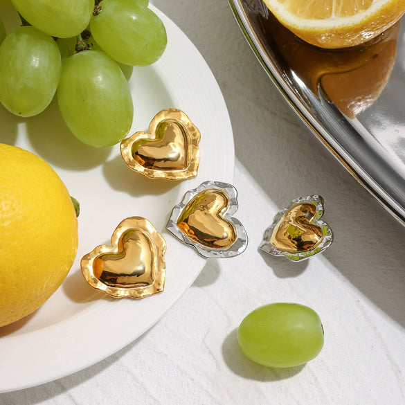 Minimalist Stainless Steel Heart Earrings With Unique Design And Electroplating Niche Stud Earrings Light Luxury Smooth Ruffled Geometric Earrings For Women