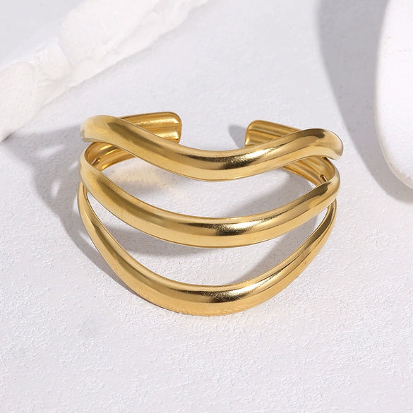 Minimalist Stainless Steel Open Bracelet For Women With Bold Geometric Design And Electroplated Finish