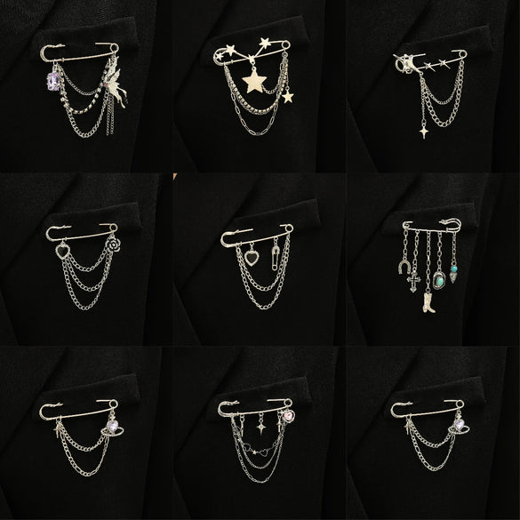 Minimalist Unisex Punk Hip Hop Heart Shaped Alloy Brooch With Paperclip Chain And Electroplating Process