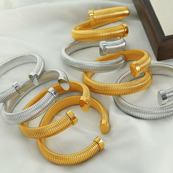 Minimalist Vertical Stripes 316L Stainless Steel Open Adjustable Electroplating Bracelet For Men And Women