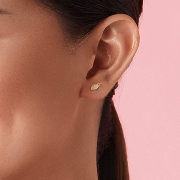 Minimalist Wing Feather Stud Earrings With S925 Silver Needles Fashion Piercing Ear Bone Screw Back Earrings For Women
