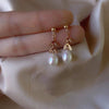 Minimalist Women's Earrings With Natural Freshwater Pearls And Imported 14K Gold In Droplet Shape
