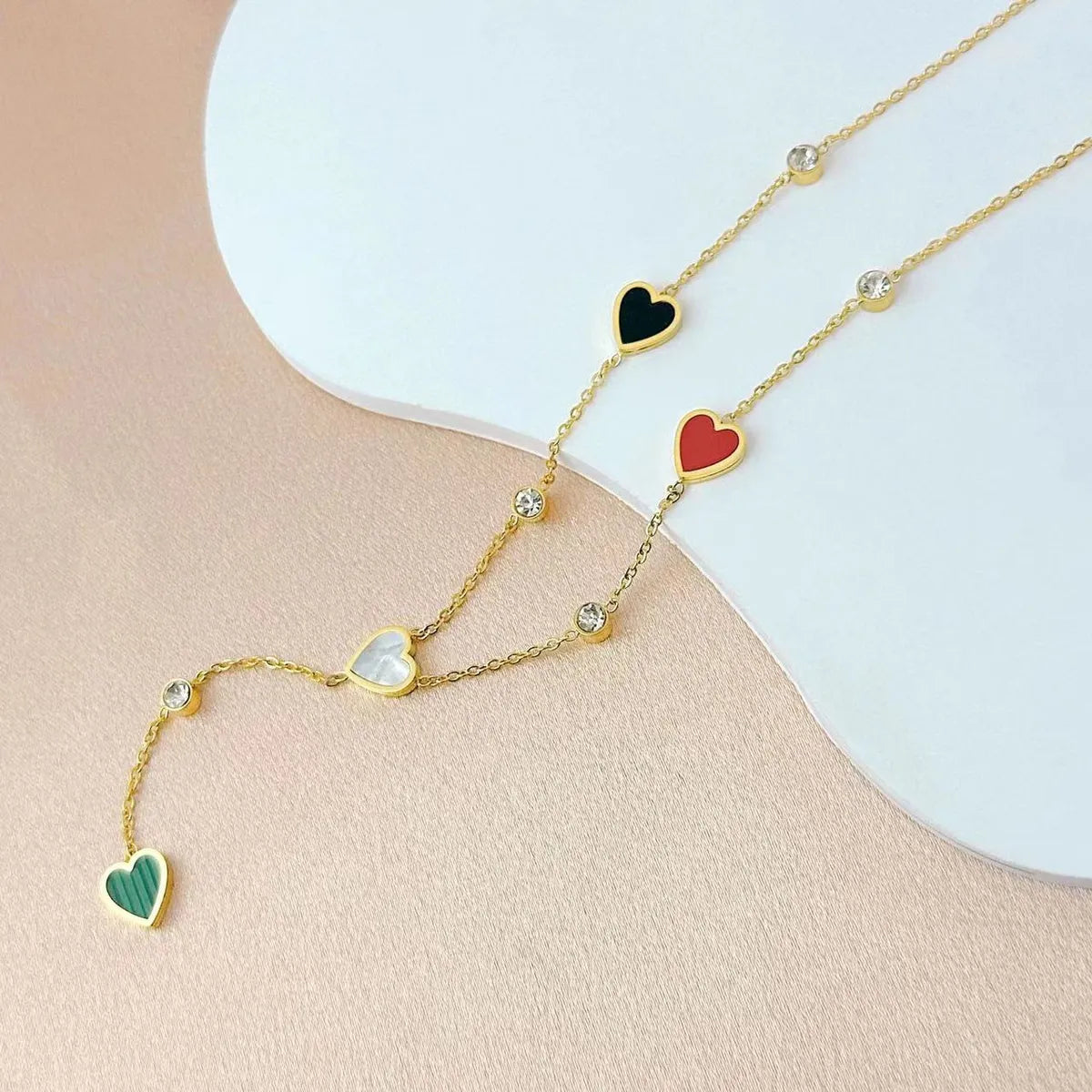 Modern Style Classic Style Heart Shape Stainless Steel Plating Inlay Shell Zircon Gold Plated Pendant Necklace