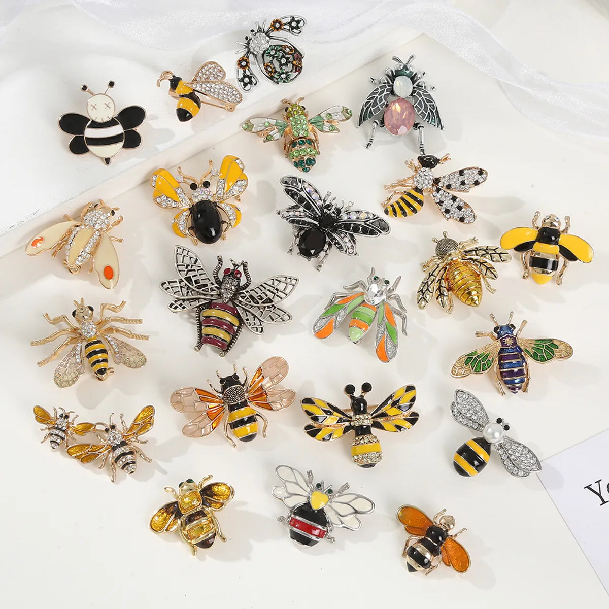 Modern Style Classic Style Insect Alloy Inlay Unisex Brooches