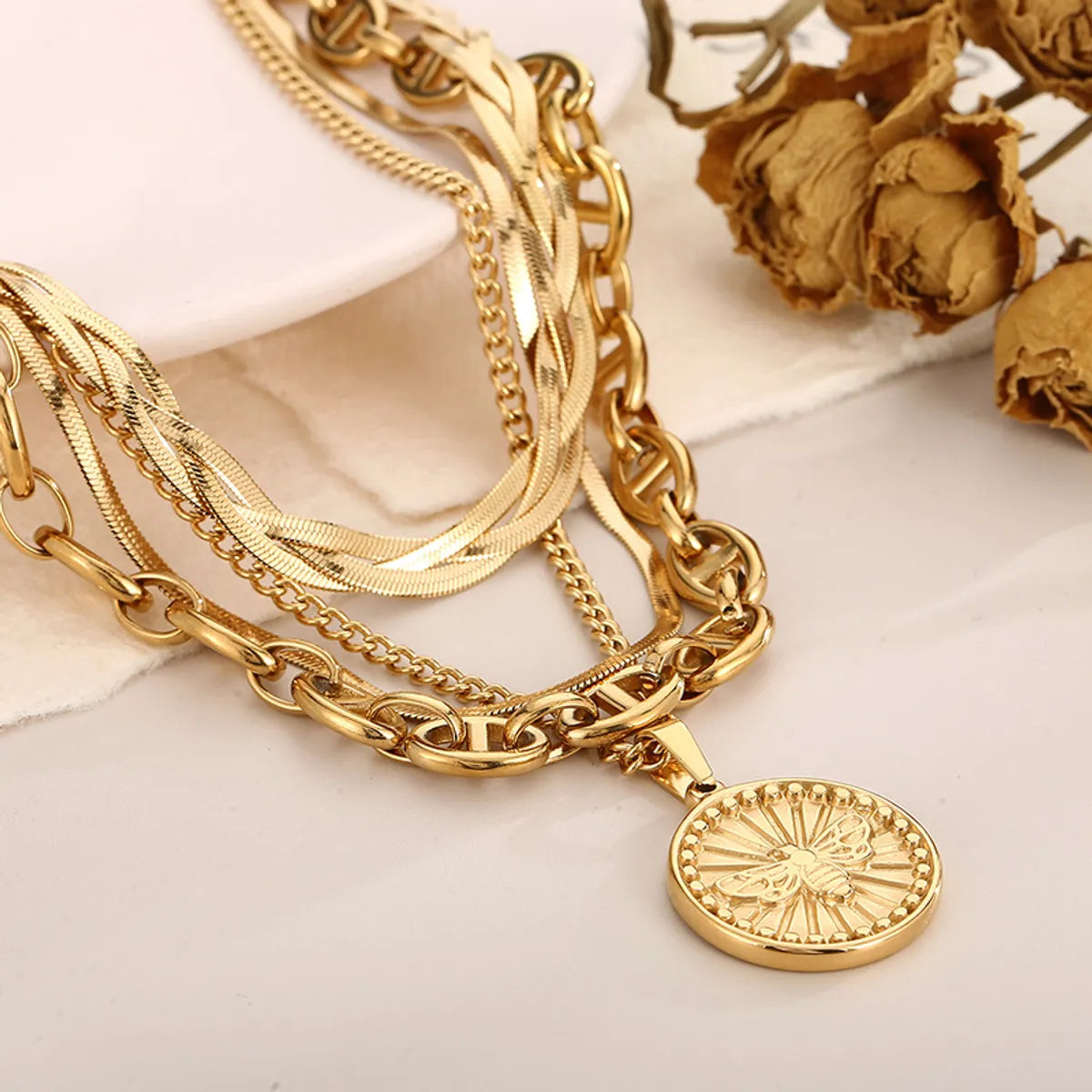 Modern Style Coin Stainless Steel Titanium Steel Plating 18k Gold Plated Layered Necklaces