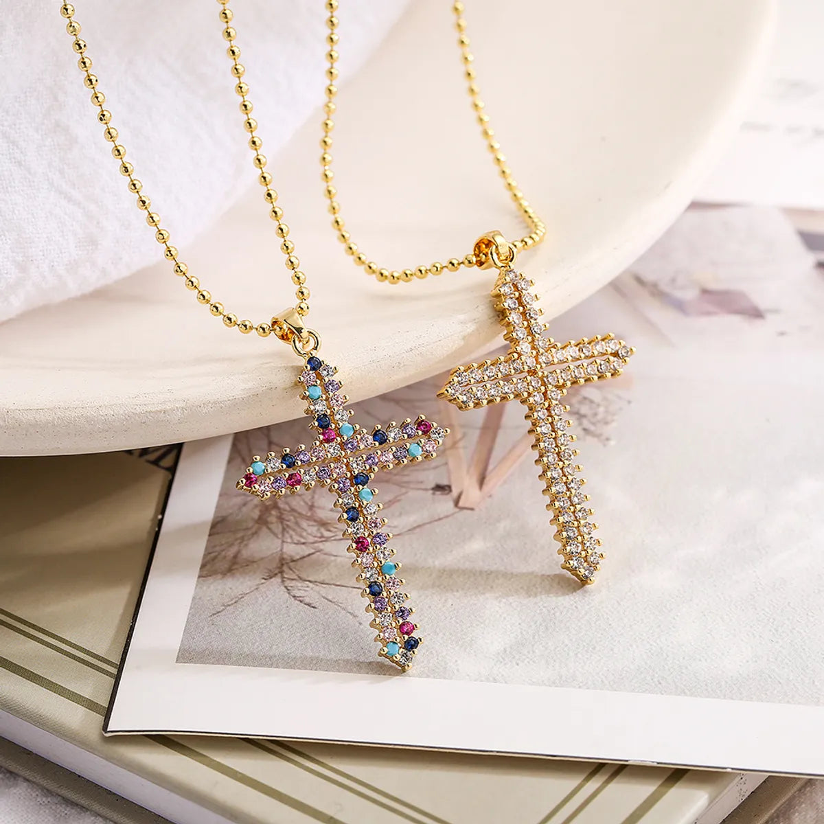 Modern Style Cross Copper Plating Inlay Zircon 18k Gold Plated Pendant Necklace