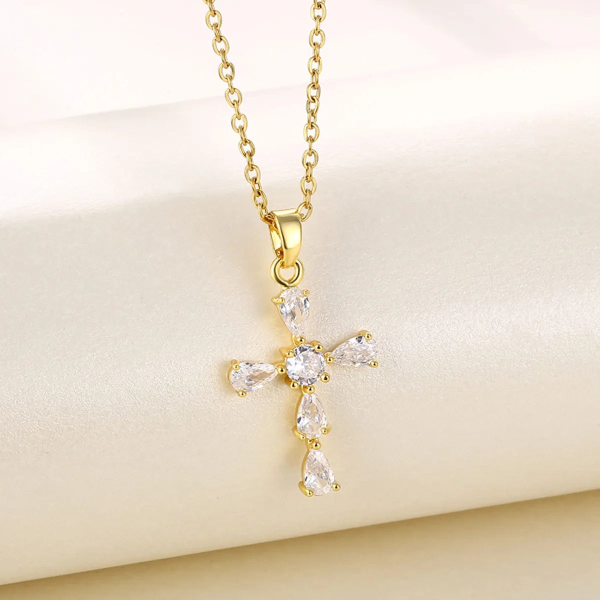 Modern Style Cross Stainless Steel Titanium Steel Plating Inlay Zircon 18k Gold Plated Gold Plated Pendant Necklace