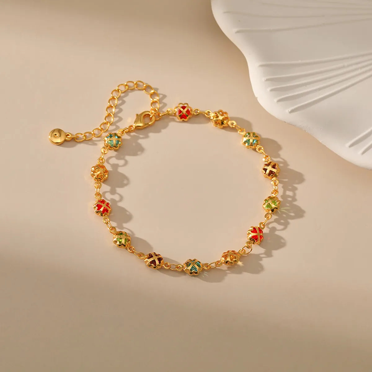 Modern Style Flower Copper Plating 18k Gold Plated Bracelets