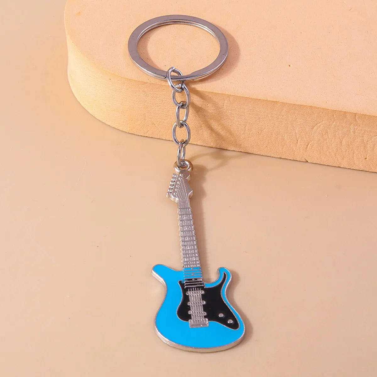 Modern Style Guitar Zinc Alloy Keychain