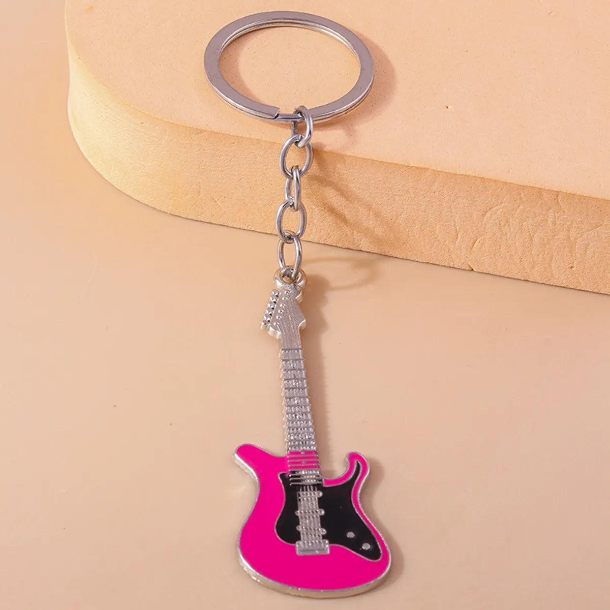 Modern Style Guitar Zinc Alloy Keychain