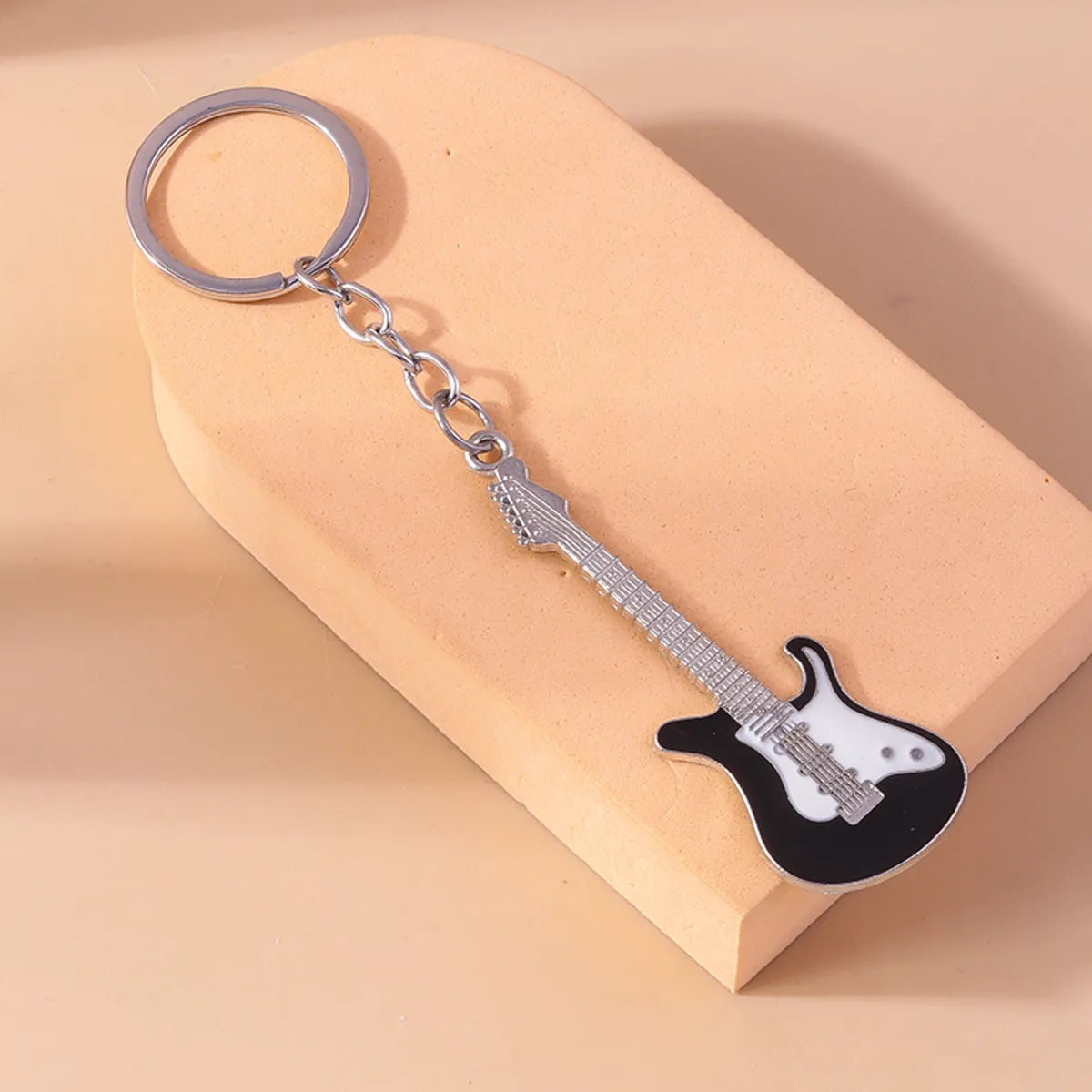 Modern Style Guitar Zinc Alloy Keychain