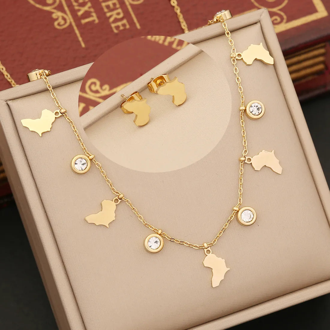 Stainless Steel 18K Gold Plated Modern Style Plating Inlay Heart Shape Flower Artificial Diamond Pendant Necklace