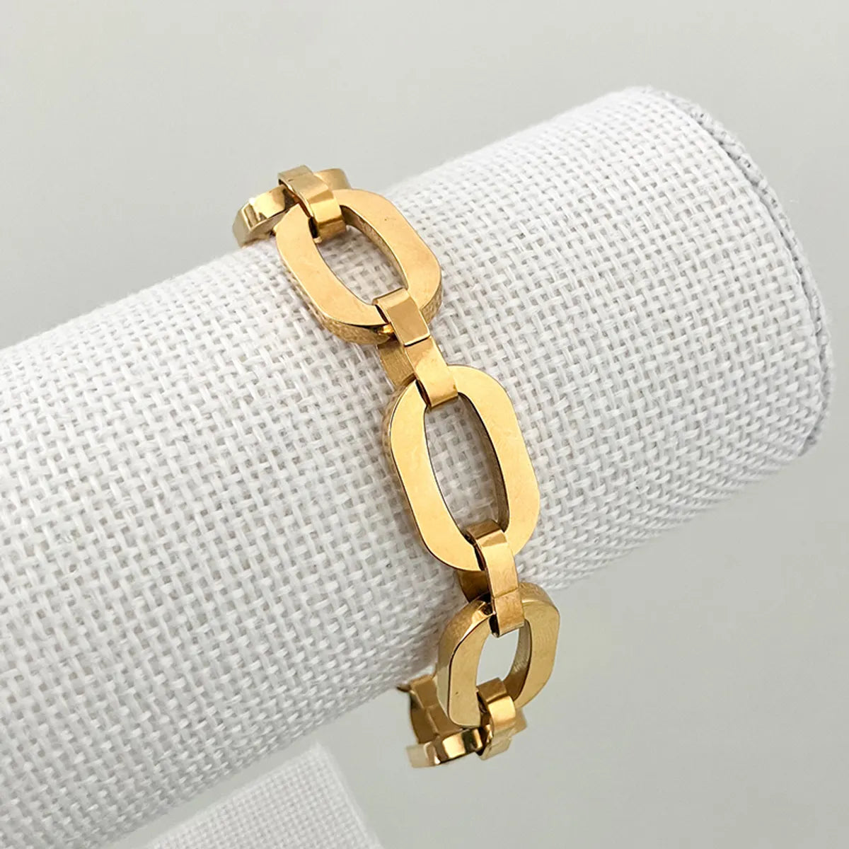 Modern Style Simple Style Oval Stainless Steel Plating Bracelets